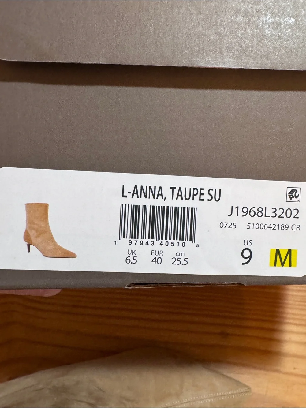 Franco Sarto Women's L- Anna Tan Suede Pointed Toe Ankle Boots